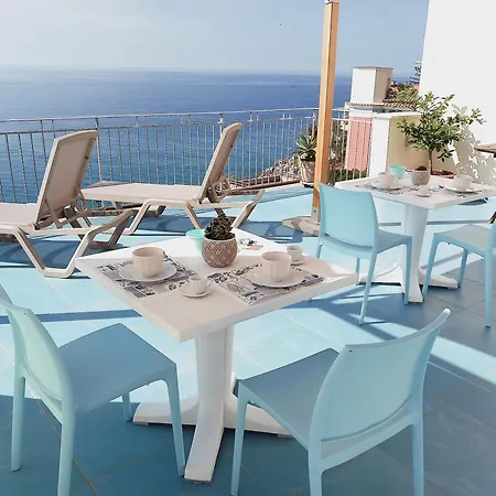 E Oltremare Bed & Breakfast