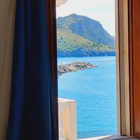 E Oltremare Bed & Breakfast *