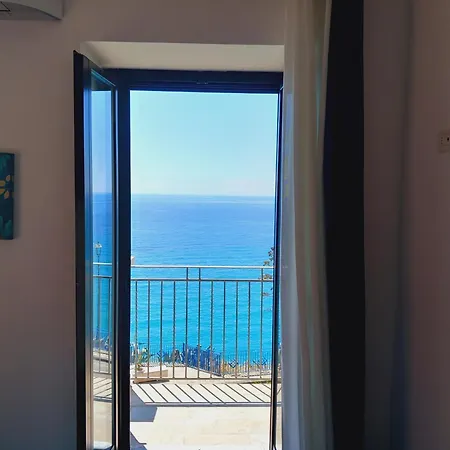 E Oltremare Bed & Breakfast Marina di Camerota