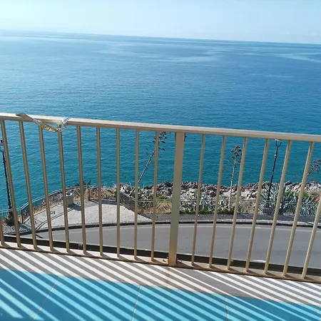 E Oltremare Bed & Breakfast *